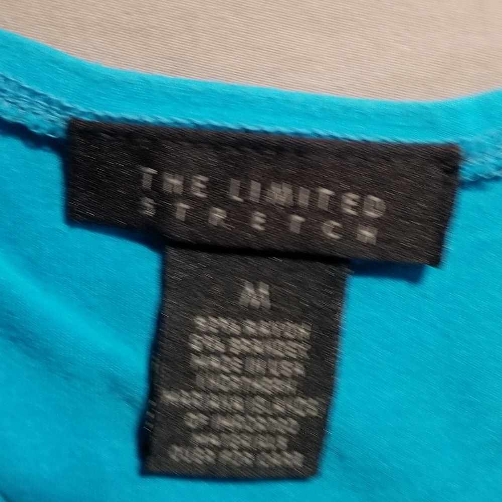 Top - Picture 2 of 3